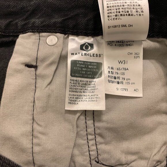 Levi's Black Jean Shorts - Picture 3 of 3